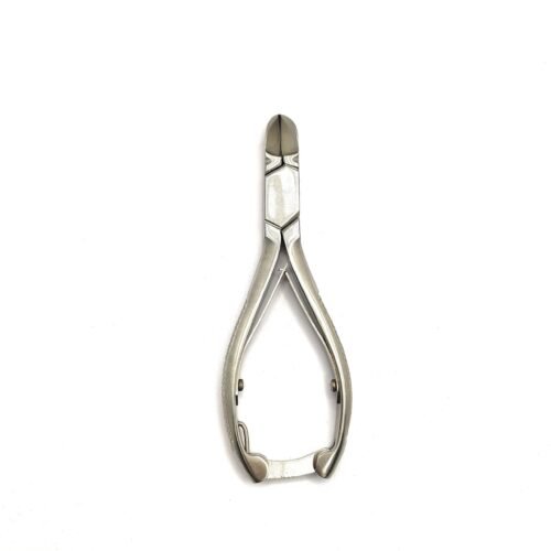 Nail clipper