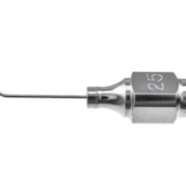 25-gauge cannula with a 45° angled tip