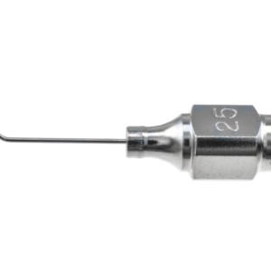 25-gauge cannula with a 45° angled tip